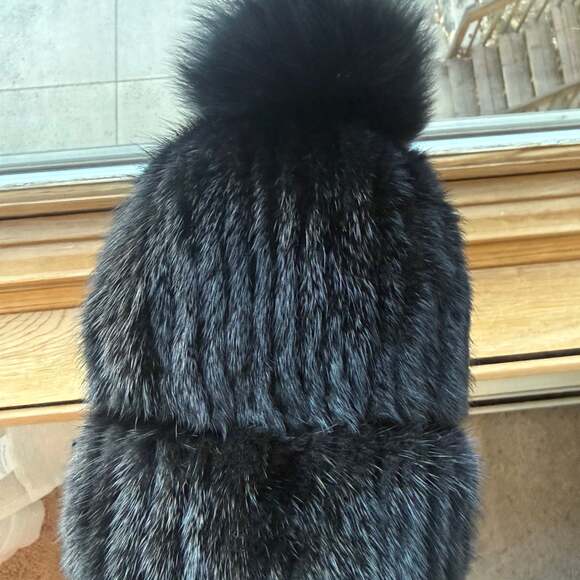 Black Knitted Mink Fur Beanie Hat with Fox Fur Pom - %, - Picture 3 of 4